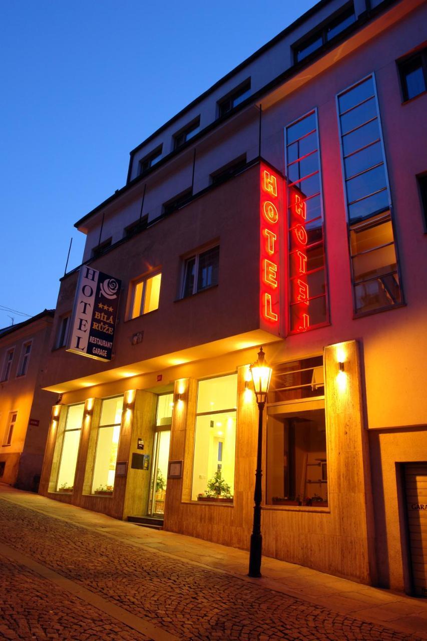 Hotel Bila Ruze Pisek  Exterior photo